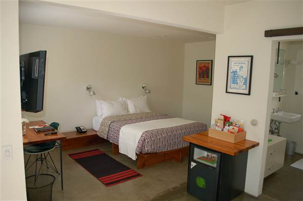 Hotel San Jose (7/28/2012)