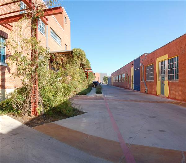 South Flores Retail District (2/6/2013)