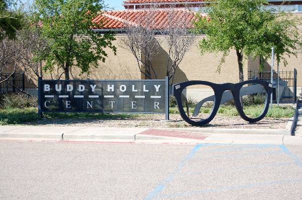 Buddy Holly Center (4/14/2007)