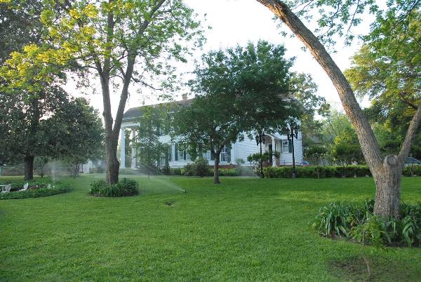 House at 1003 North Link Street (4/20/2007)