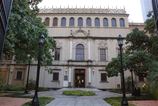Julia Ideson Building - Houston Public Library (8/28/2015)