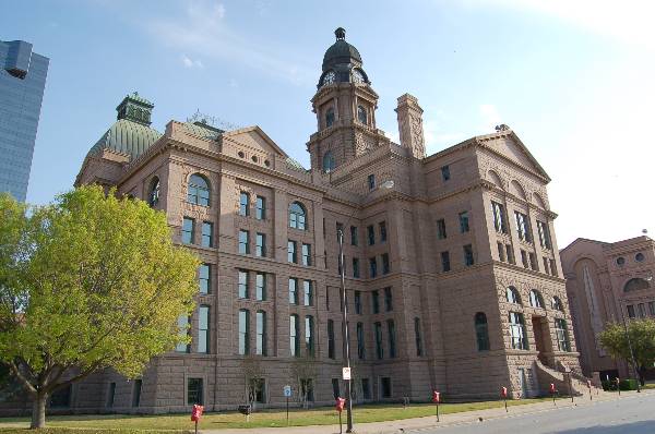 Tarrant County Courthouse (3/25/2007)