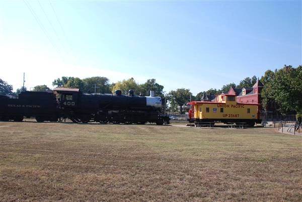 Marshall Amtrak & Depot Museum (10/9/2015)