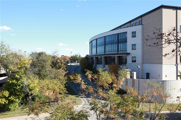 McLennan Community College (1/12/2016)