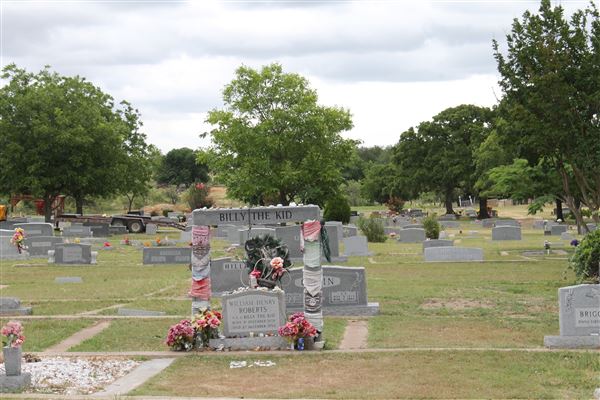 Oak Wood Cemetery (8/31/2018)