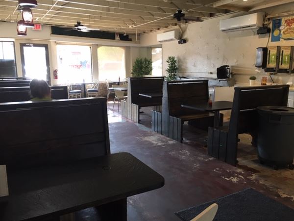Gil's Broiler and Manske Roll Bakery (8/17/2019 - Credits: Anita Collins)