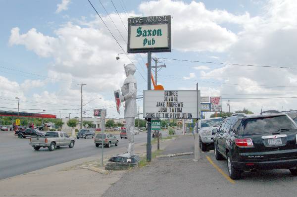 Saxon Pub (7/10/2008)