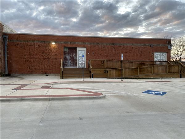 Ice House on Main (2/24/2020 - Credits: Joan Quintana, Will Walker)