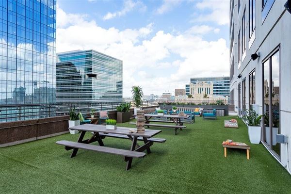 WeWork - 600 Congress - The Terrace / Rooftop (4/1/2021)