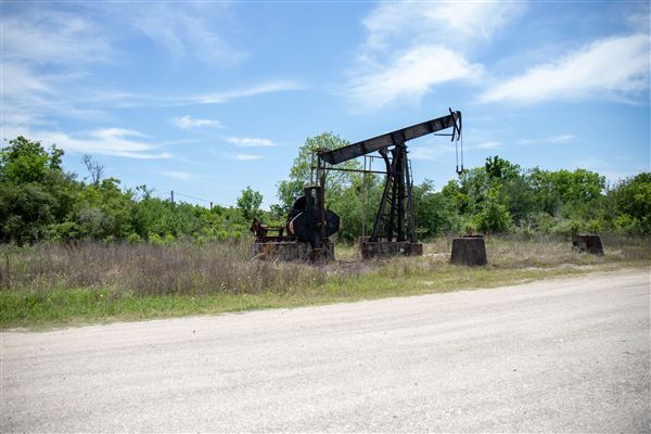 Sun Oil Road / Oil Derricks (5/3/2021 - Credits: City of Mont Belvieu)