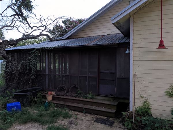 Rural Farm - Two House Property (8/12/2021 - Credits: Daniel Williams)