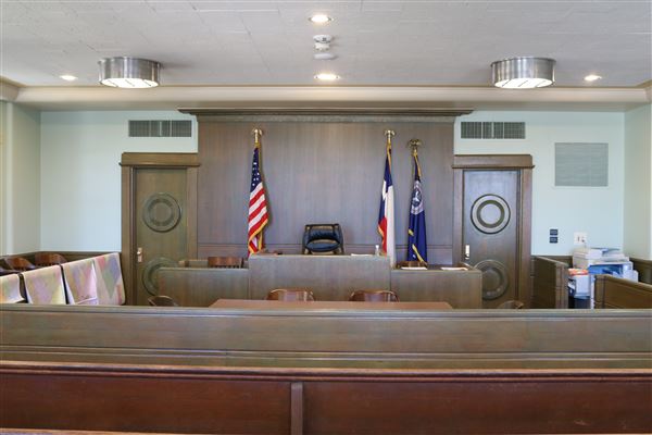 Falls County Courthouse (3/18/2022 - Credits: Bryan LeMeilleur - Director of Tourism and Marketing for the City of Marlin)