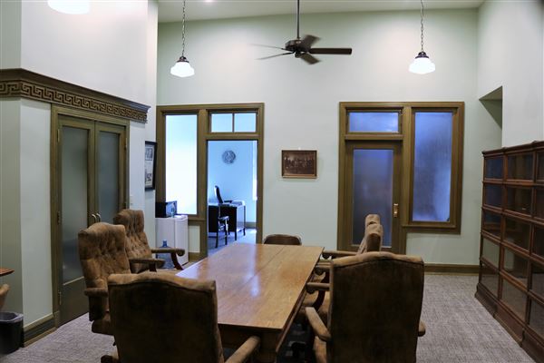 Falls County Courthouse (3/18/2022 - Credits: Bryan LeMeilleur - Director of Tourism and Marketing for the City of Marlin)