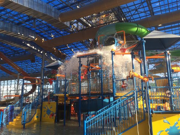 Epic Waters Indoor Waterpark (4/8/2022 - Credits: submitted by: Kelly Eddlemon)