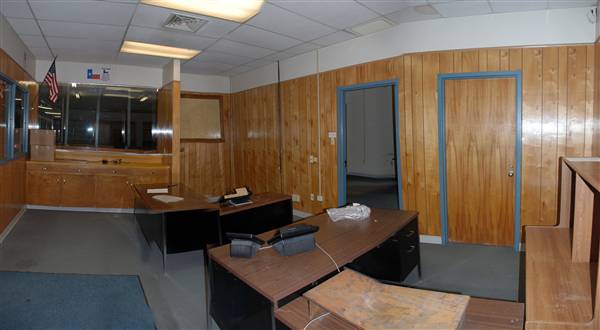 Former Lampasas Junior High (12/15/2009)