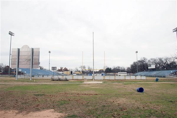 Former Lampasas Junior High (12/15/2009)