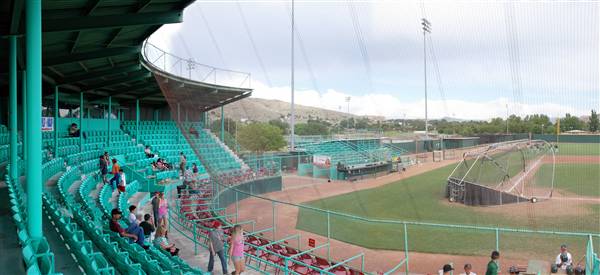 Kokernot Field (6/10/2010)