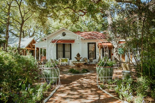 Gruene Mansion Inn (7/25/2023 - Credits: submitted by: Chelsea Eager)