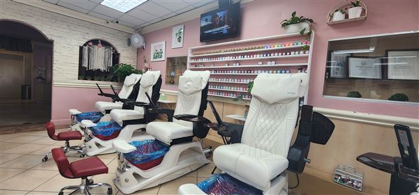 Sugarcoat Co & Beauty Bar (8/30/2023 - Credits: Ali Hopson)