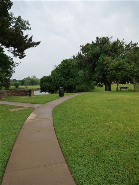 Lake Cliff Park (4/26/2024 - Credits: Alex Payne)