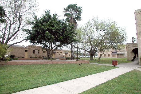 University of Texas at Brownsville (3/4/2004)