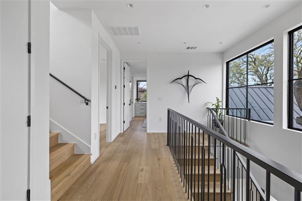 Mosier House (5/25/2024 - Credits: Ramblr Media)