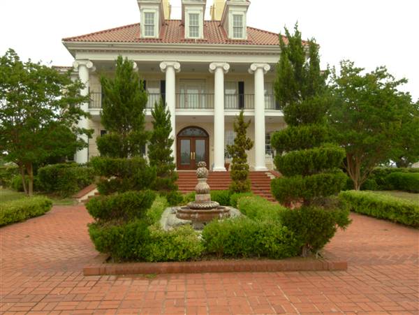Pool House (6/16/2011)