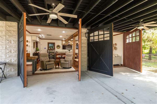 Historic Downtown McKinney 1895 Carriage House (9/1/2024 - Credits: Red One Management)