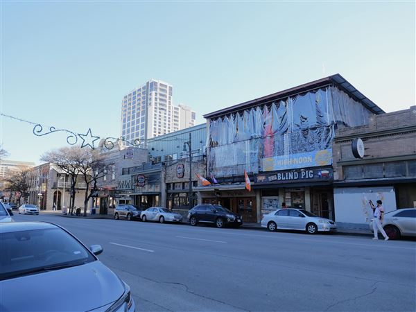 6th Street Retail District (12/20/2024 - Credits: Alex Payne)