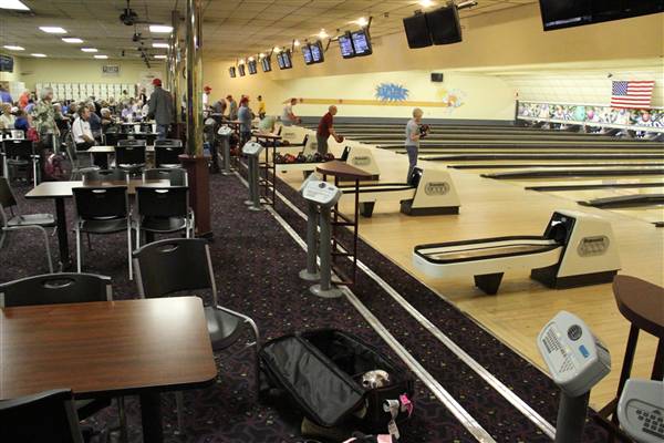 Killeen Bowlerama (10/25/2011)