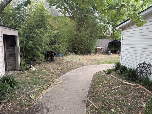 Maple St. House (5/26/2025 - Credits: submitted by: Emily  Bacom)
