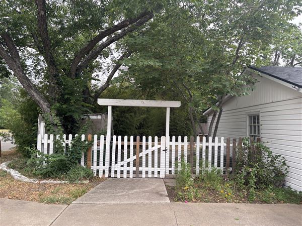 Maple St. House (5/26/2025 - Credits: submitted by: Emily  Bacom)