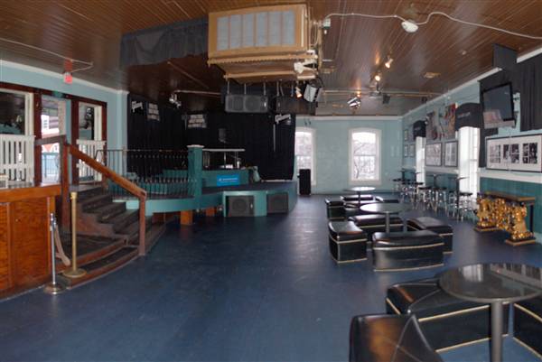 Maggie Mae's (1/25/2012)