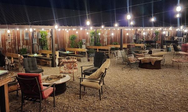 Woodys Banquet Barn (9/15/2025 - Credits: Tammi Woods)