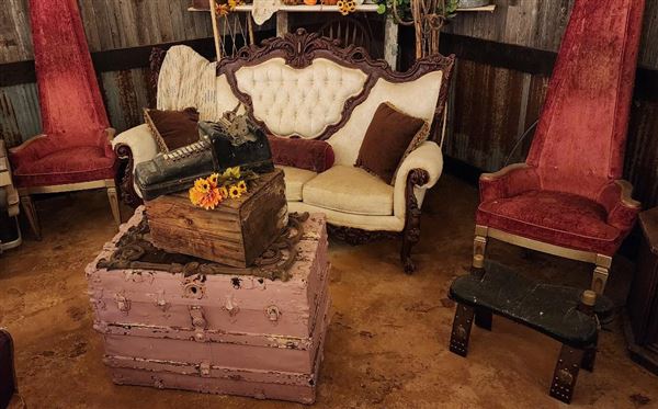 Woodys Banquet Barn (9/15/2025 - Credits: Tammi Woods)