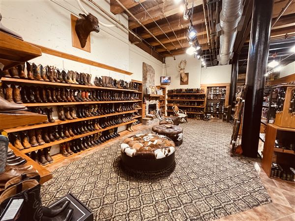 Wild Bill's Western Store (6/1/2025 - Credits: Various)