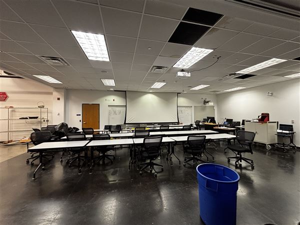 Dallas College - Cedar Valley Campus - HVAC and Automotive Building (10/6/2025 - Credits: Alex Payne)