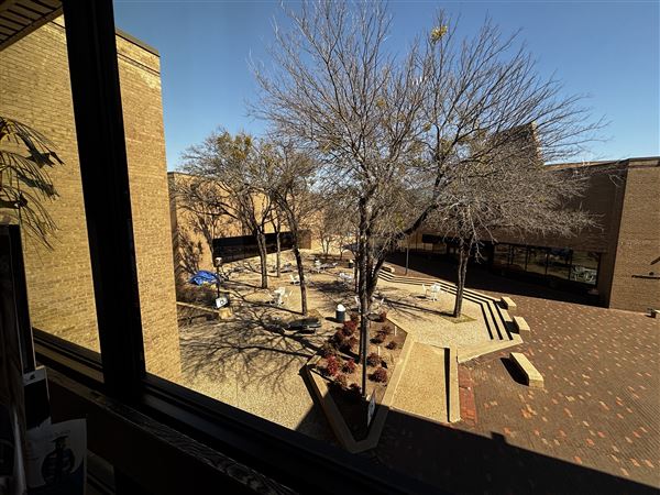 Dallas College - Cedar Valley Campus - Learning Commons (10/5/2026 - Credits: Austin Flores)