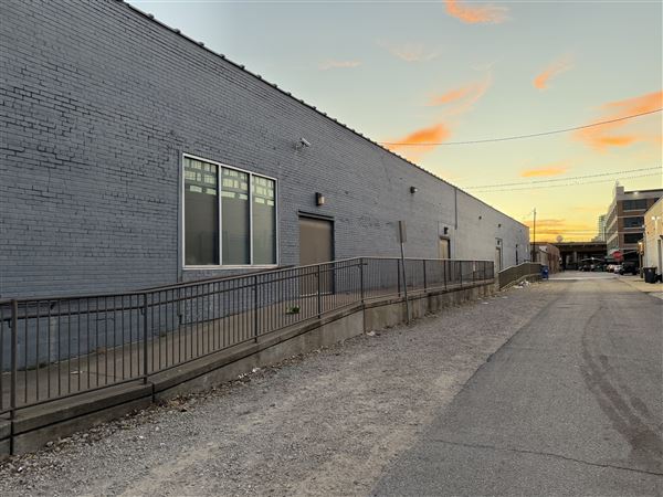 Life in Deep Ellum (11/25/2025 - Credits: Austin Flores)