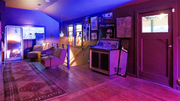 Dan Electro's Guitar Bar (2/3/2026 - Credits: Houston Film Commission)