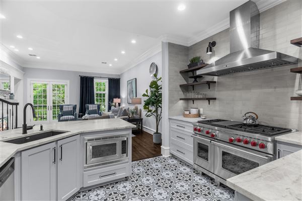 Worthington Condo