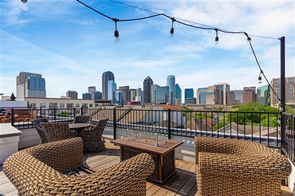 Worthington Condo