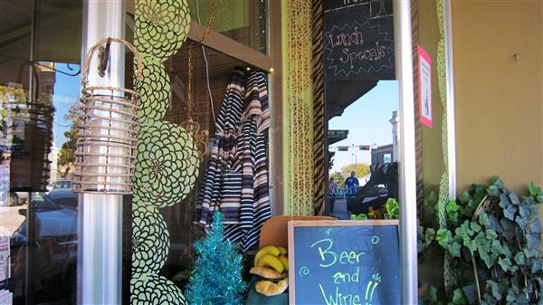 Chestnut Tree Bistro (11/14/2012)