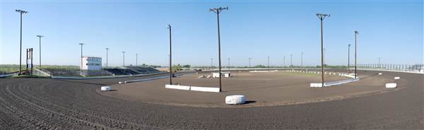 Devil's Bowl Speedway (4/12/2013)