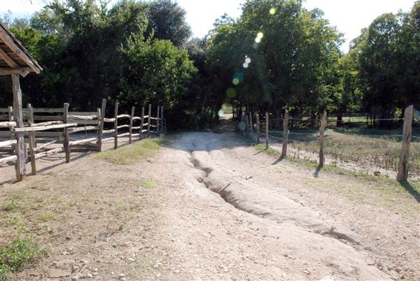 Pioneer Farms - Texian Cabin (9/26/2013)