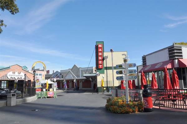 Six Flags Over Texas: Arlington (11/11/2013)
