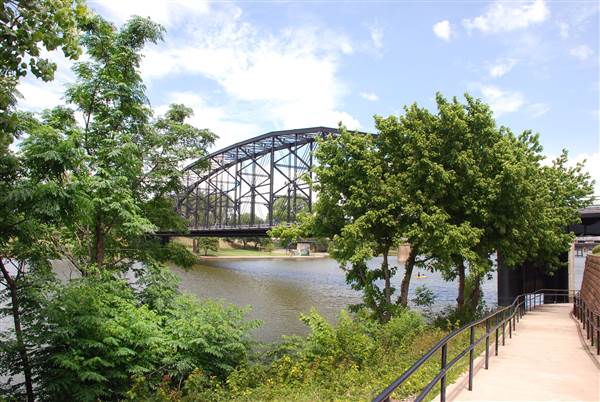Washington Avenue Bridge (6/19/2014)