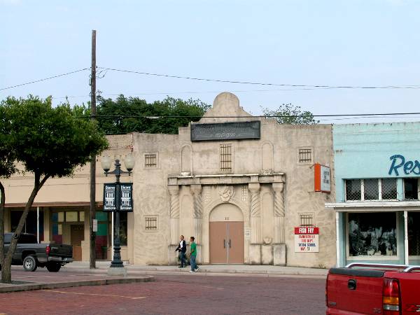 Farmersville (5/8/2002)