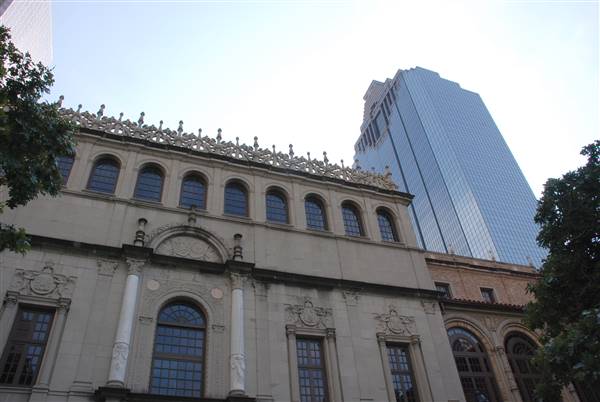 Julia Ideson Building - Houston Public Library (8/28/2015)