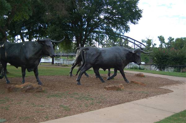 Waco Suspension Bridge and Waco Riverwalk (6/15/2015)